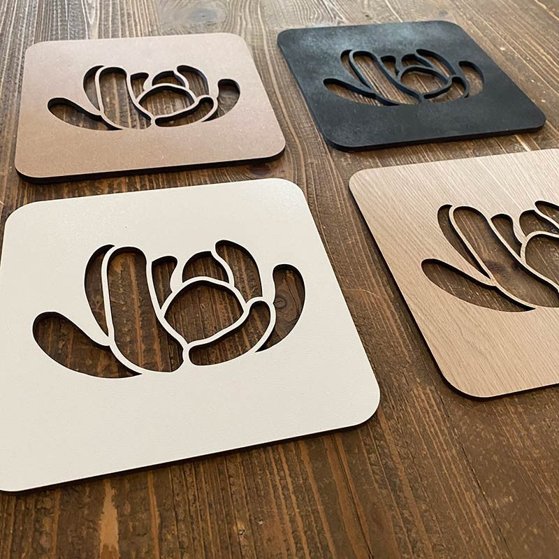 Conjunto de 6 cuadros de madera. Colección "cactus"