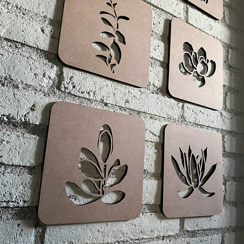 Conjunto de 6 cuadros de madera. Colección "cactus"