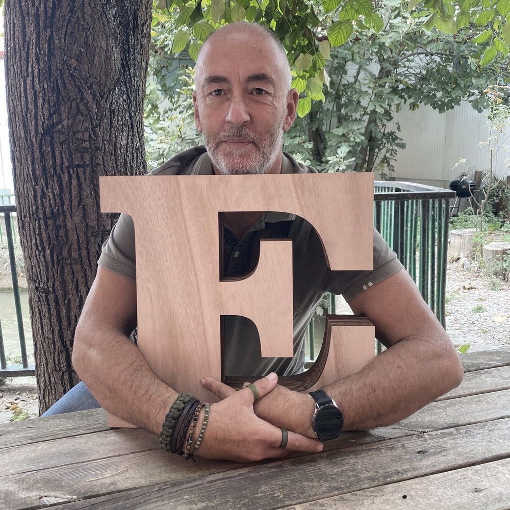 Letra CORPOREA 3D - altura 40 cm