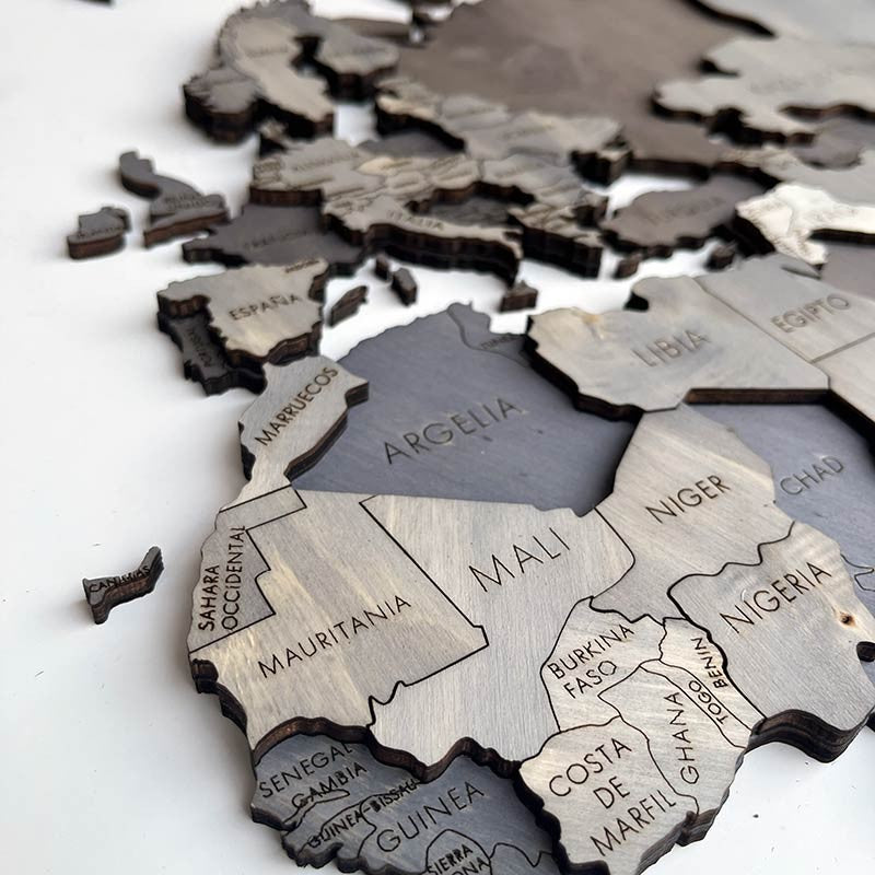 Mapamundi grande - Mapa de madera 3D en la pared - URBANO 150 cm x 90 cm